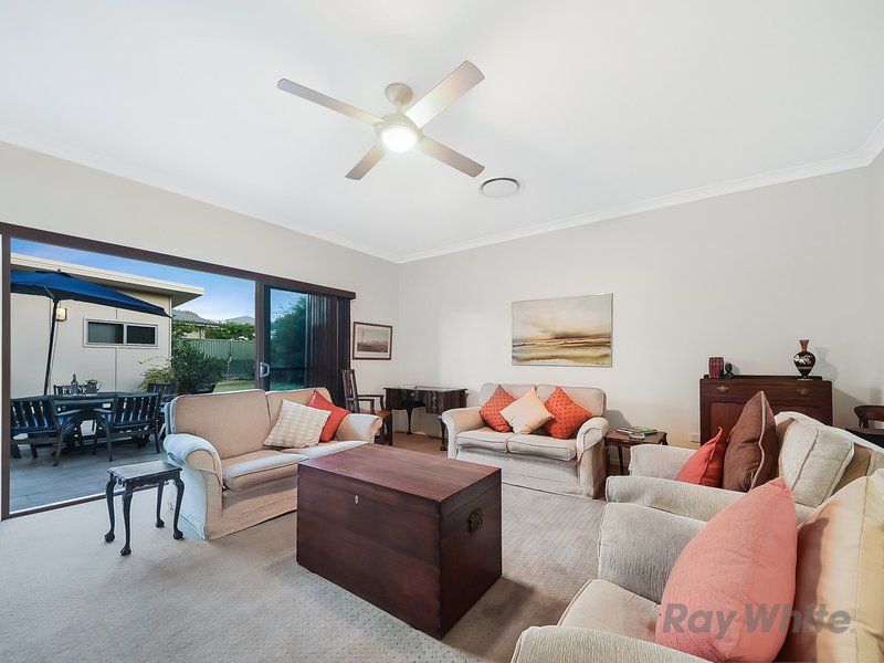 Photo - 2 Lagoon Court, Murrumba Downs QLD 4503 - Image 5