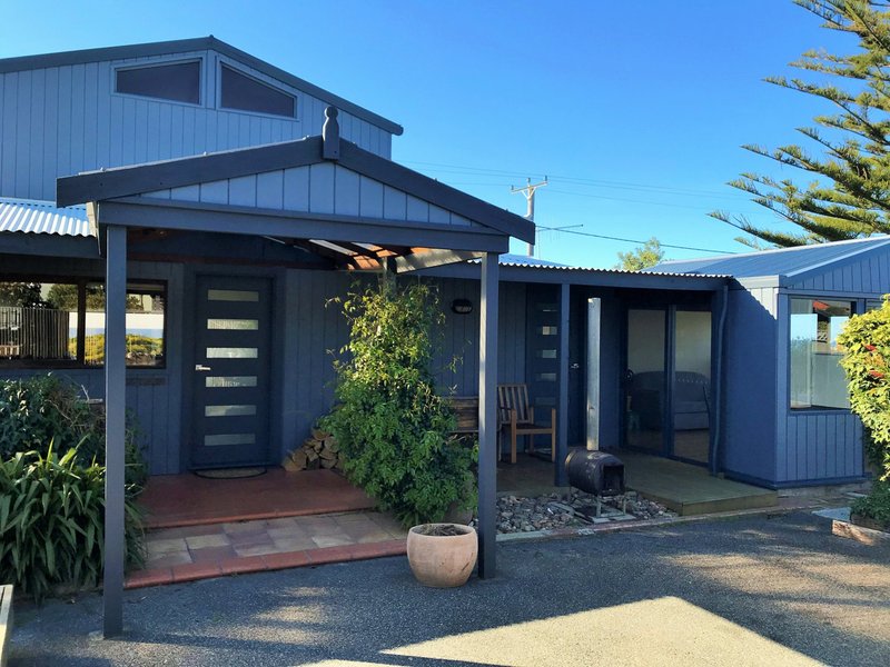 2 Lagoon Esplanade, Scamander TAS 7215