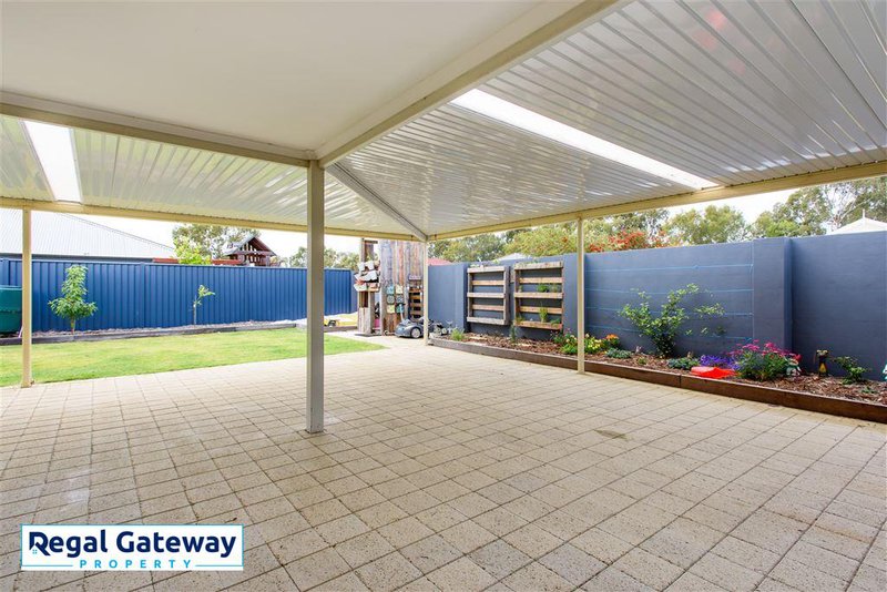 Photo - 2 Lagoon Pass, Baldivis WA 6171 - Image 19