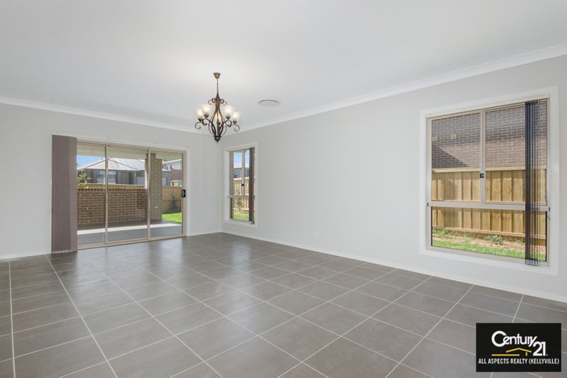 Photo - 2 Lakefield Avenue, Kellyville NSW 2155 - Image 4