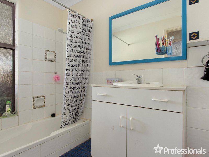 Photo - 2 Lakemba Way, Waikiki WA 6169 - Image 6