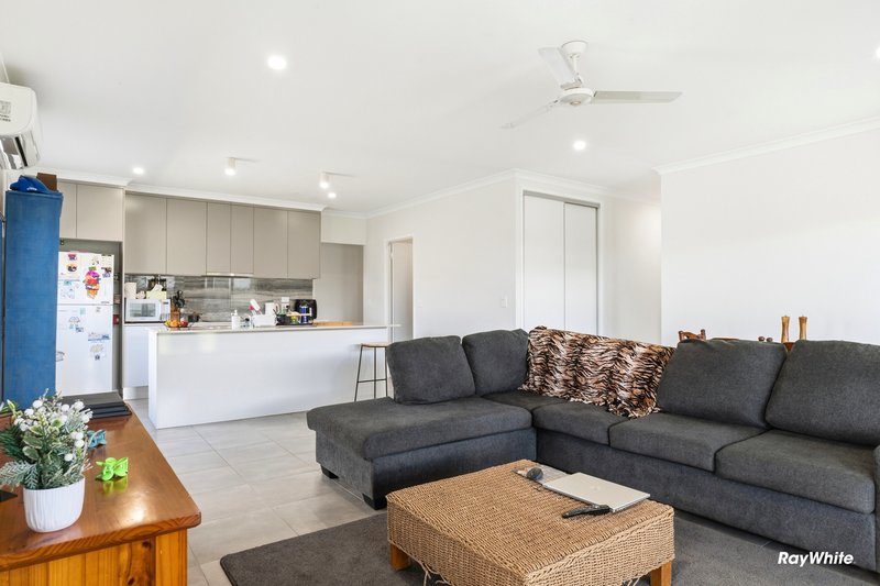 Photo - 2 Lamond Place, Bargara QLD 4670 - Image 6
