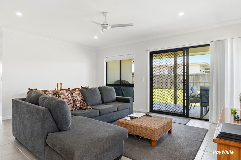 Photo - 2 Lamond Place, Bargara QLD 4670 - Image 8