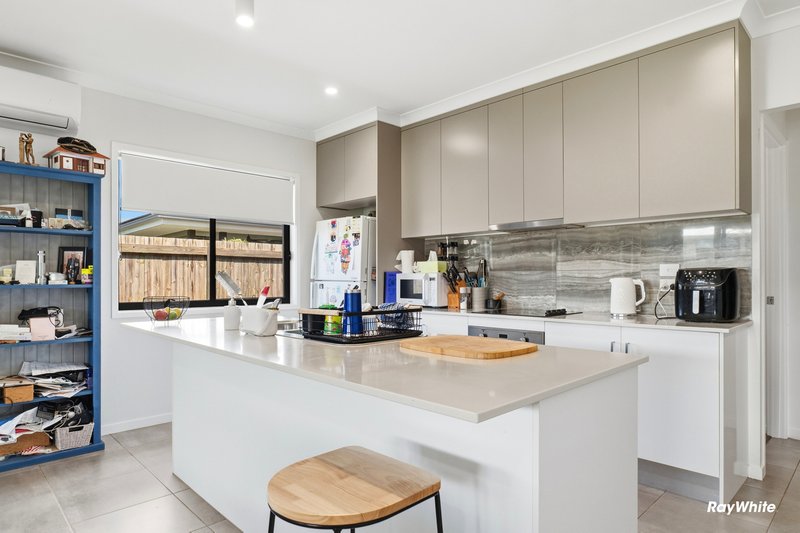Photo - 2 Lamond Place, Bargara QLD 4670 - Image 10