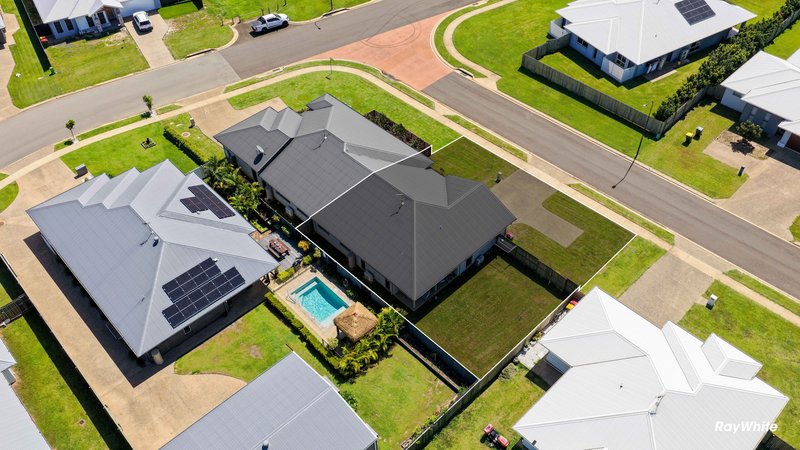 Photo - 2 Lamond Place, Bargara QLD 4670 - Image 27