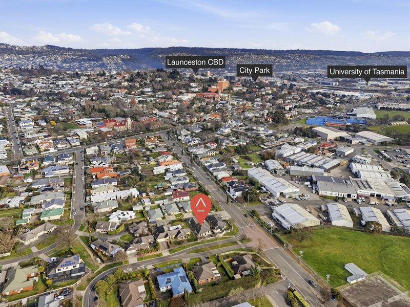 Photo - 2 Landsborough Avenue, Newstead TAS 7250 - Image 4