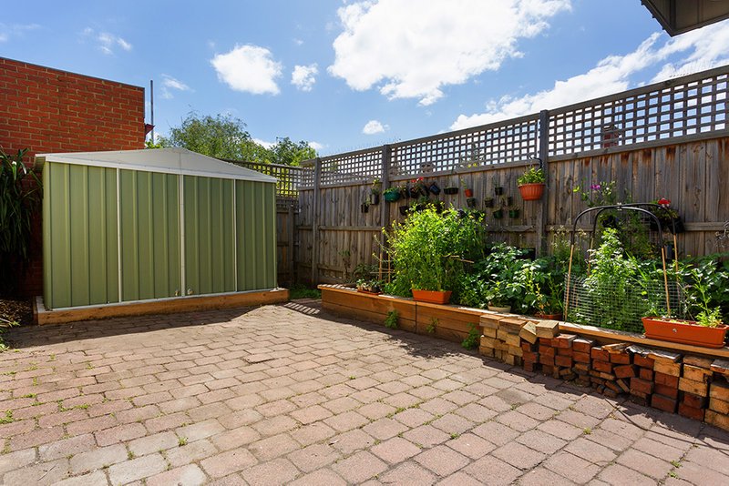 Photo - 2 Lang Street, Clifton Hill VIC 3068 - Image 9