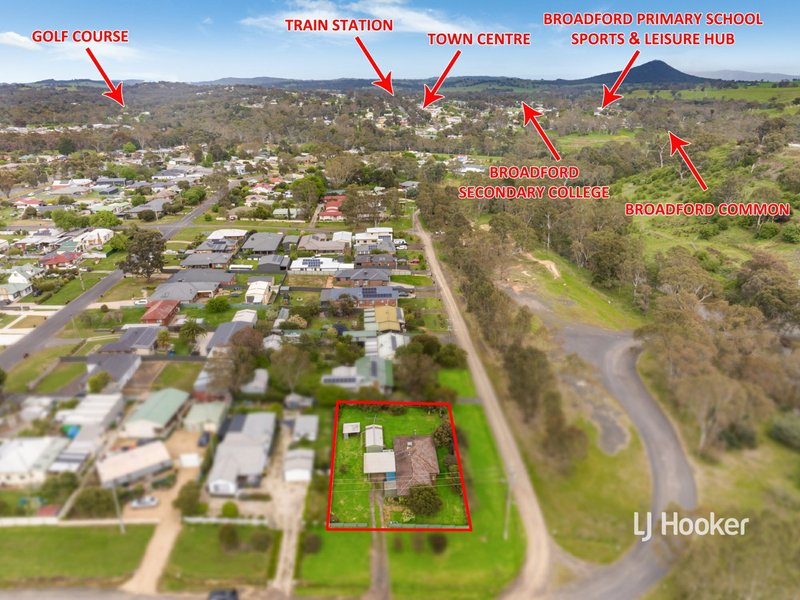 Photo - 2 Last Street, Broadford VIC 3658 - Image 9