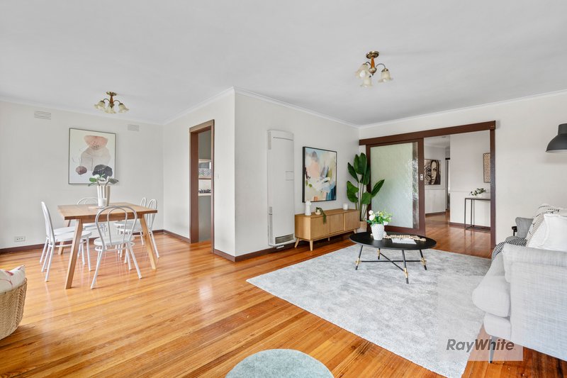 Photo - 2 Lauder Drive, Bundoora VIC 3083 - Image 8