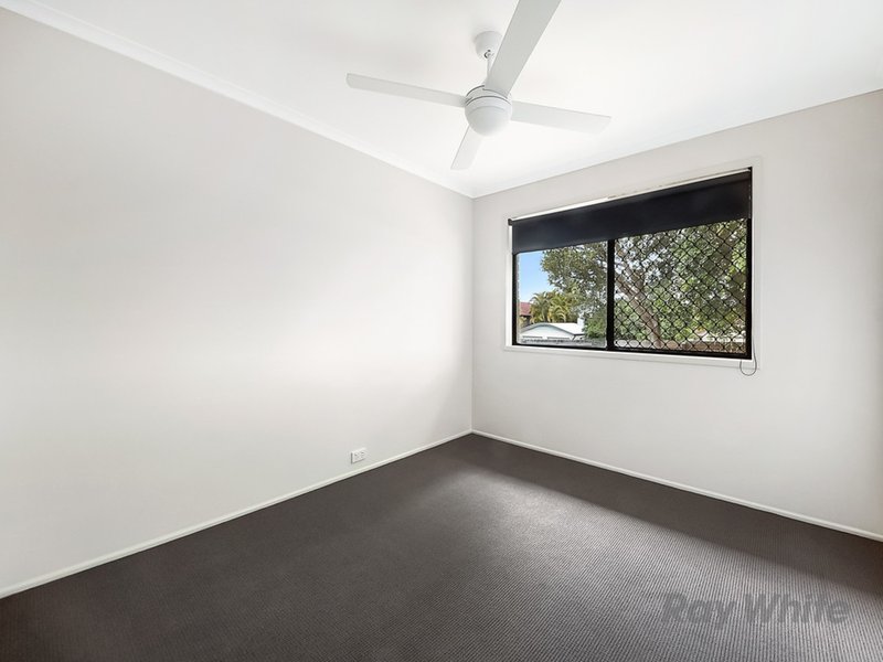 Photo - 2 Lautrec Street, Bracken Ridge QLD 4017 - Image 9