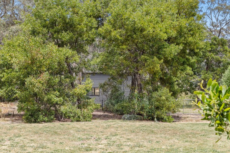 Photo - 2 Leared Drive, Kyneton VIC 3444 - Image 14