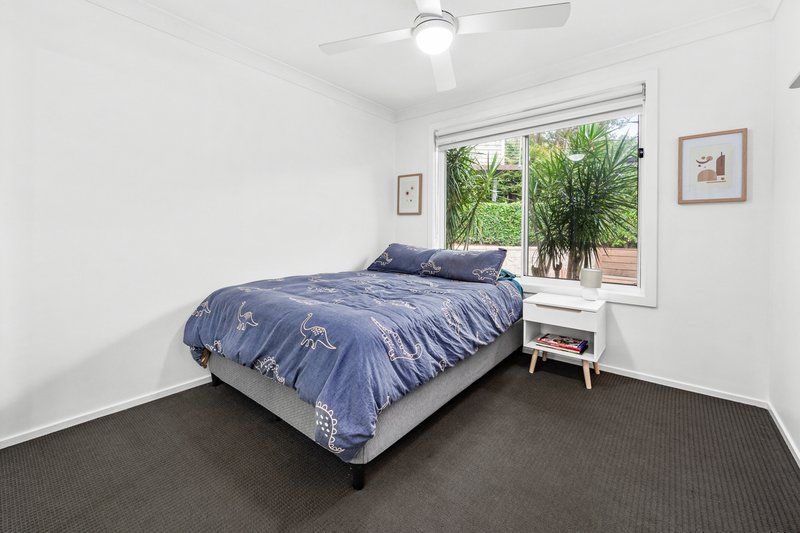 Photo - 2 Leasingham Close, Eleebana NSW 2282 - Image 21