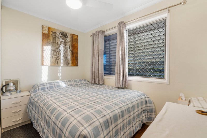 Photo - 2 Lee Court, Camira QLD 4300 - Image 19