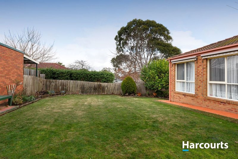 Photo - 2 Leonard Avenue, Berwick VIC 3806 - Image 14