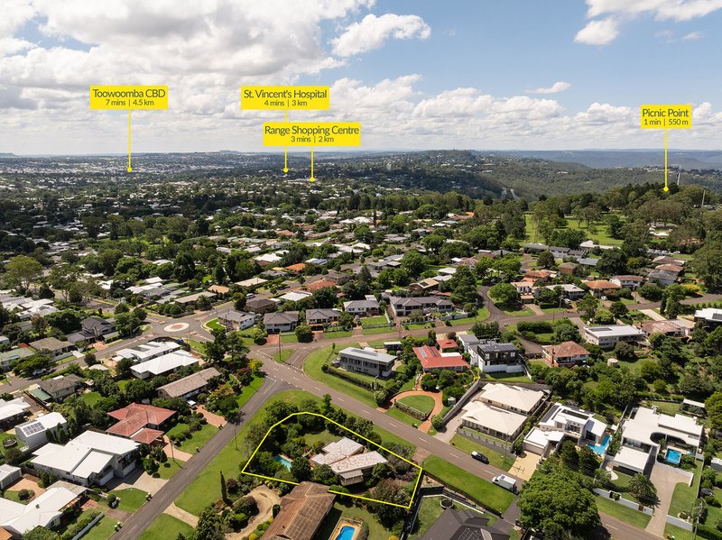 2 Leslie Street, Rangeville QLD 4350