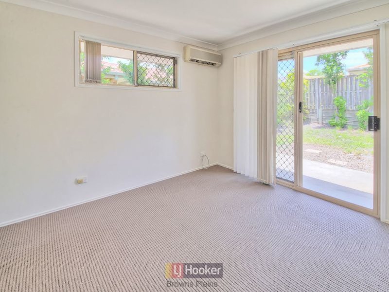 Photo - 2 Lewis Place, Calamvale QLD 4116 - Image 6