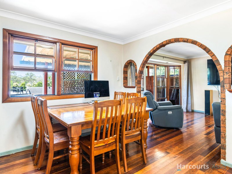 Photo - 2 Liana Court, Regents Park QLD 4118 - Image 9