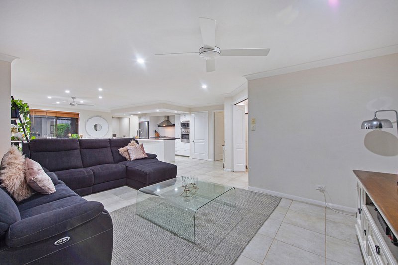 Photo - 2 Limewood Crescent, Ormeau Hills QLD 4208 - Image 8