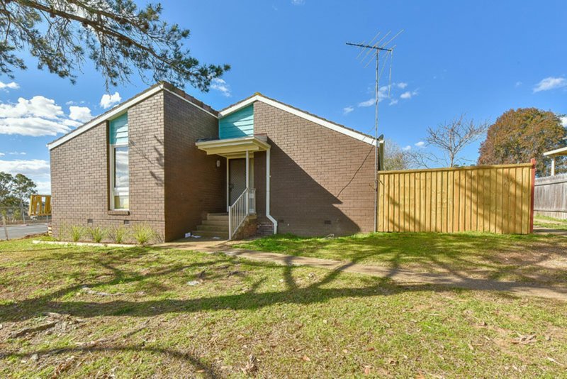 2 Lincluden Place, Airds NSW 2560