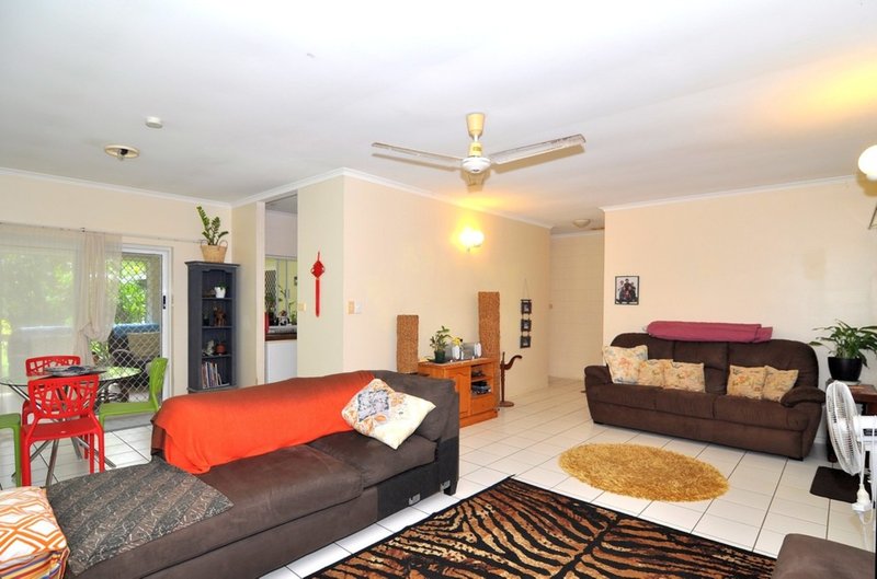 Photo - 2 Linden Street, Clifton Beach QLD 4879 - Image 7