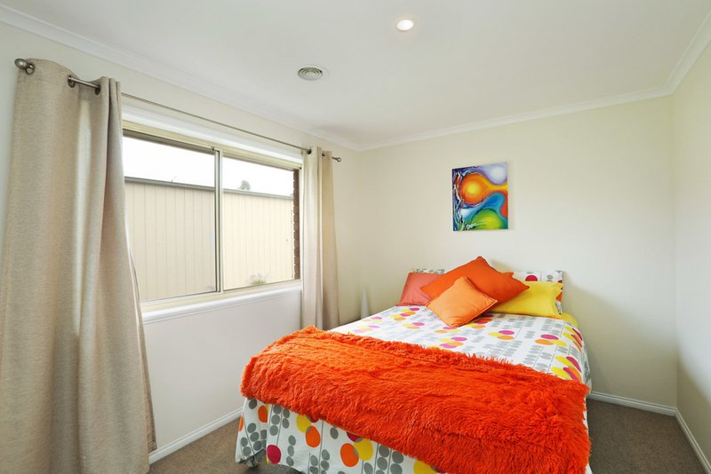 Photo - 2 Lipson Drive, Lara VIC 3212 - Image 12