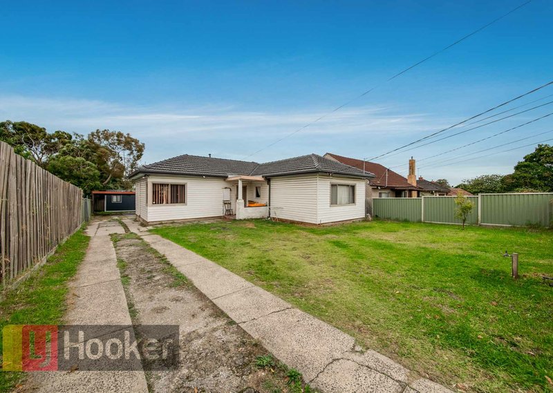 2 Loller Street, Springvale VIC 3171