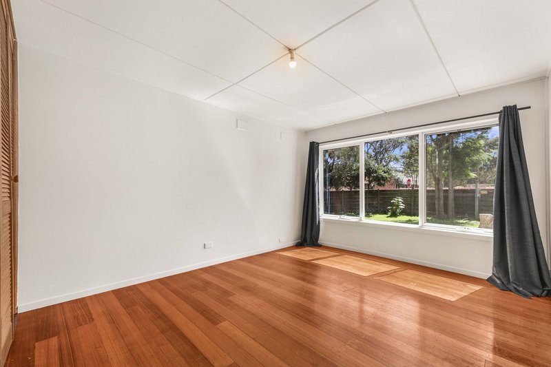 Photo - 2 Loretto Avenue, Ferntree Gully VIC 3156 - Image 8