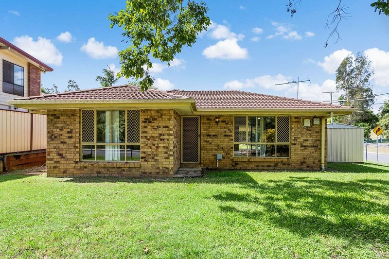 Photo - 2 Lorrikeet Street, Bundamba QLD 4304 - Image 1