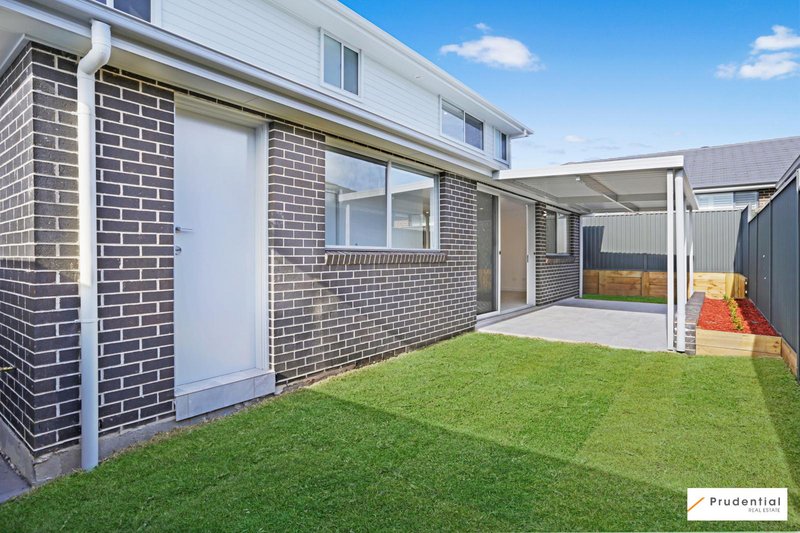 Photo - 2 Loveday Street, Oran Park NSW 2570 - Image 9