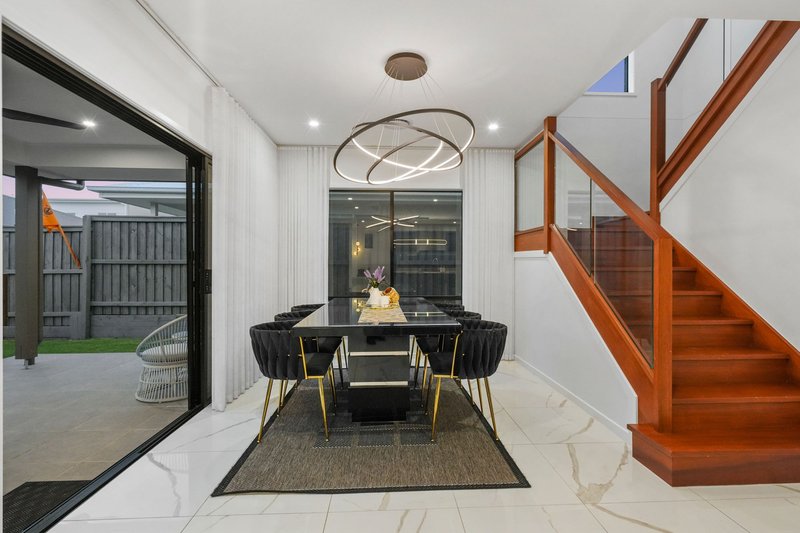 Photo - 2 Lucas Way, Belivah QLD 4207 - Image 9