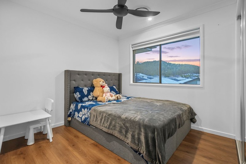 Photo - 2 Lucas Way, Belivah QLD 4207 - Image 17