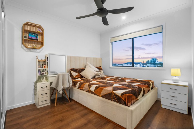 Photo - 2 Lucas Way, Belivah QLD 4207 - Image 19