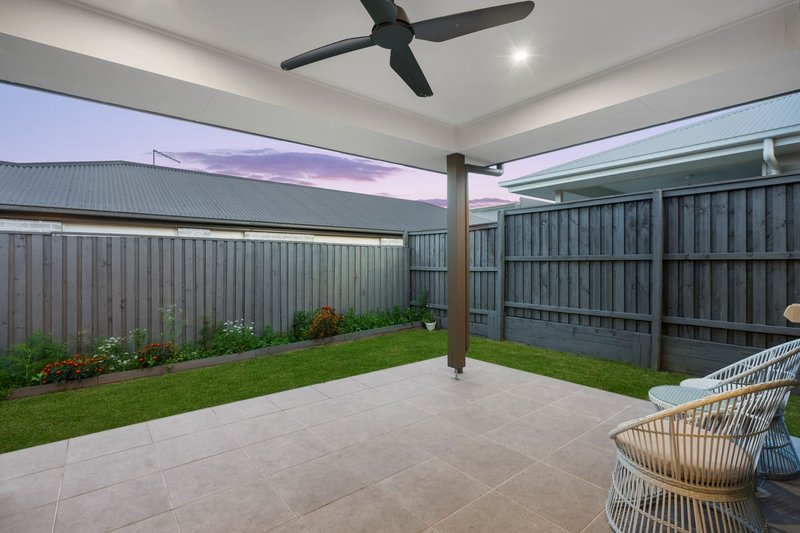 Photo - 2 Lucas Way, Belivah QLD 4207 - Image 22