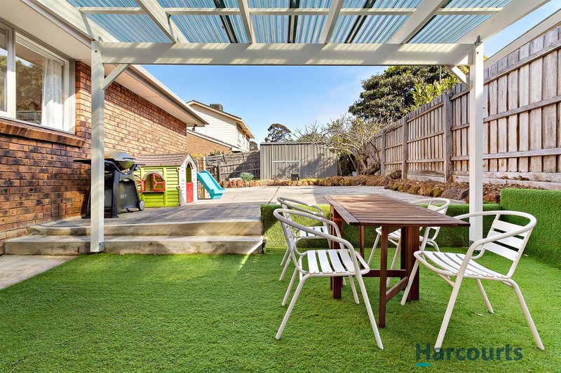 Photo - 2 Lyrebird Court, Vermont South VIC 3133 - Image 4