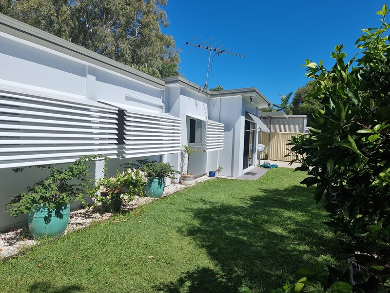 Photo - 2 Lyrebird Lane, Bongaree QLD 4507 - Image 2