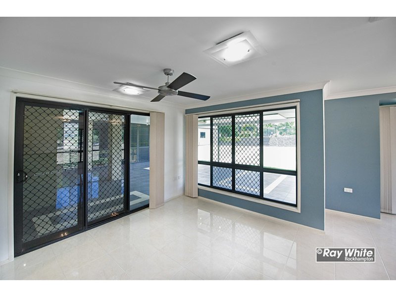 Photo - 2 Maddison Avenue, Rockyview QLD 4701 - Image 22