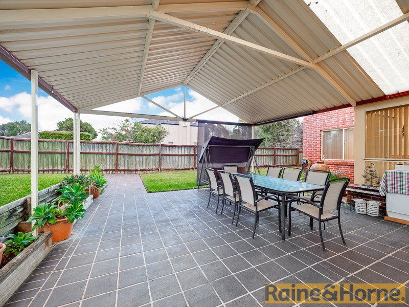 Photo - 2 Maddy Way, Stanhope Gardens NSW 2768 - Image 12