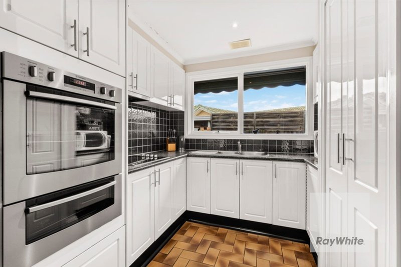 Photo - 2 Madigan Crescent, Mill Park VIC 3082 - Image 3