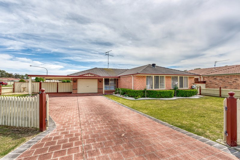 2 Madigan Grove, Thirlmere NSW 2572