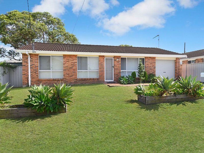 2 Maheno Avenue, Blue Haven NSW 2262