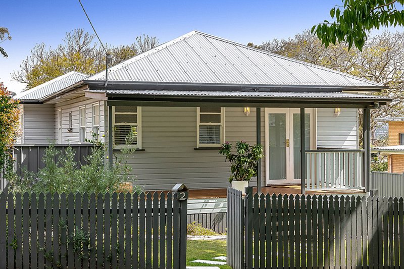 Photo - 2 Maker Street, Rangeville QLD 4350 - Image 1