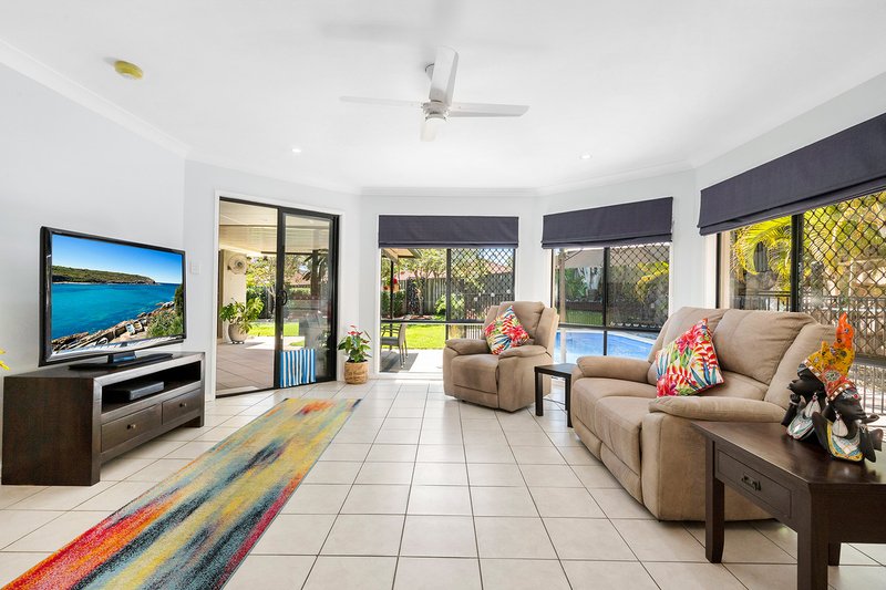 Photo - 2 Mallet Court, Narangba QLD 4504 - Image 9