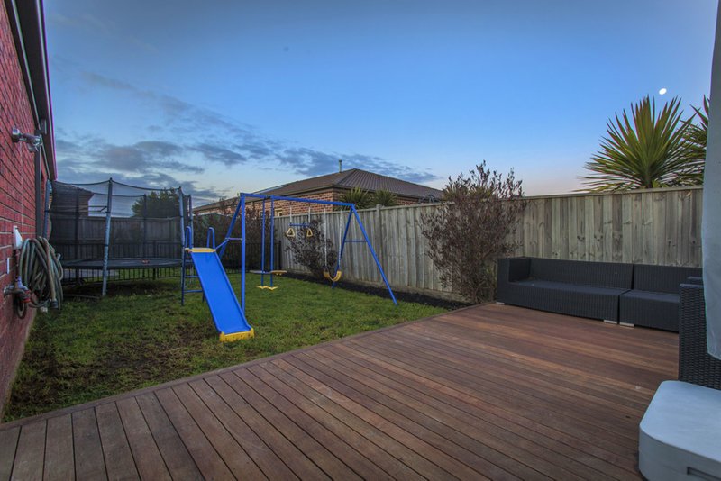 Photo - 2 Marglen Place, Lyndhurst VIC 3975 - Image 13