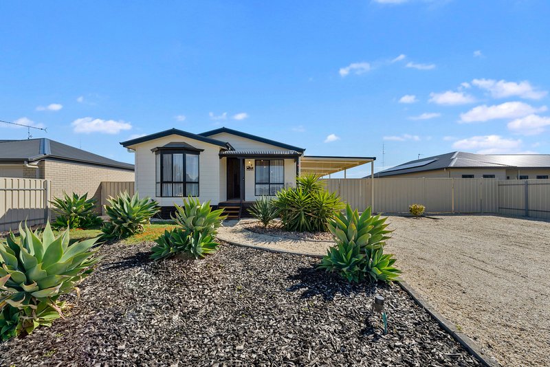 Photo - 2 Maria Court, North Moonta SA 5558 - Image 2