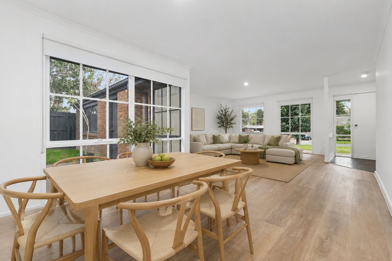 Photo - 2 Maria Drive, Langwarrin VIC 3910 - Image 3