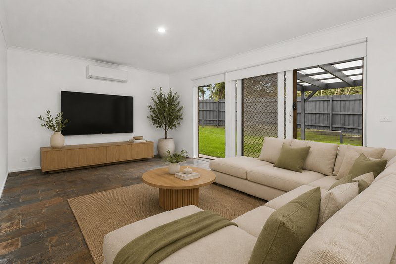 Photo - 2 Maria Drive, Langwarrin VIC 3910 - Image 8