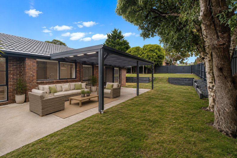 Photo - 2 Maria Drive, Langwarrin VIC 3910 - Image 11