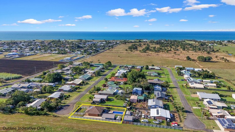 2 Marine Terrace, Burnett Heads QLD 4670