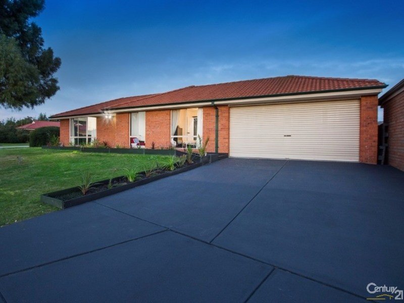 Photo - 2 Marisa Place, Pakenham VIC 3810 - Image 15