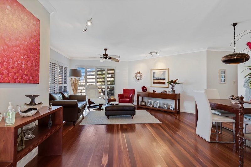 Photo - 2 Maroochy Waters Drive, Maroochydore QLD 4558 - Image 4